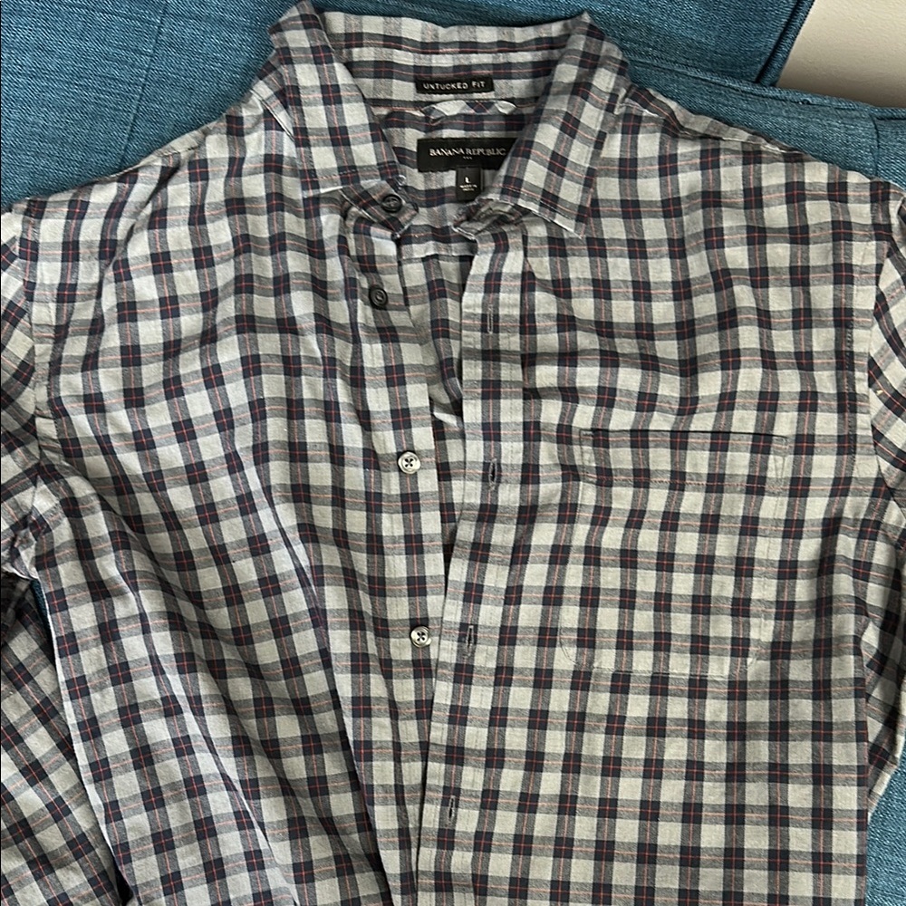 Banana Republic Men's Plaid Shirt - Blue and Red